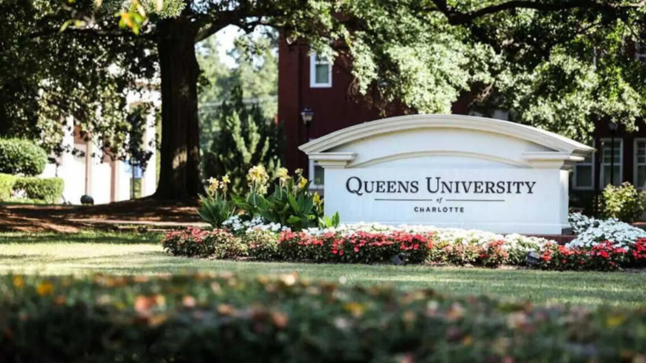 Queen's University Acceptance Rate 2026–27