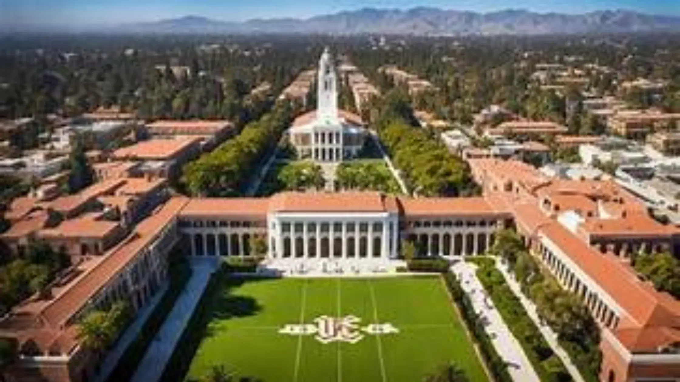 University of Southern California Scholarships 2026–27